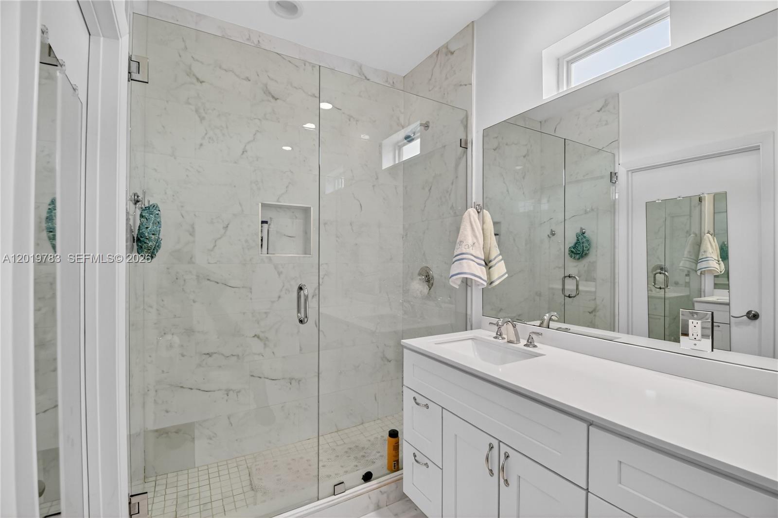 4431 Bocaire Boulevard Property Photo 43