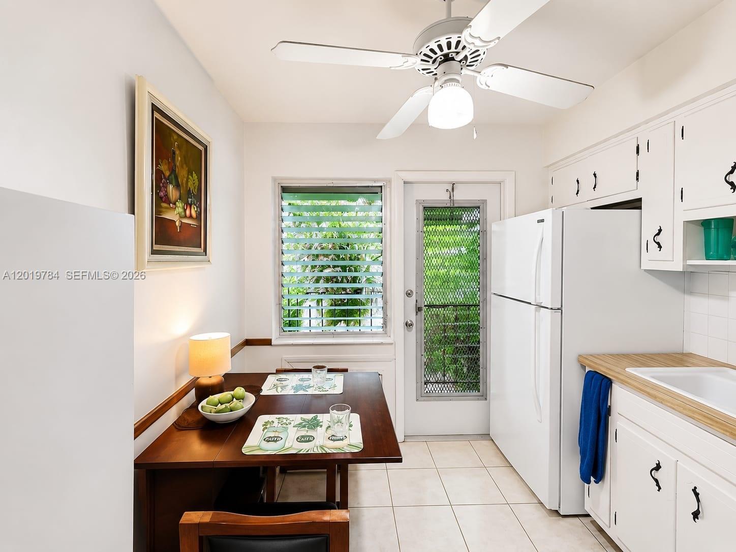 A12019784 Property Photo 5