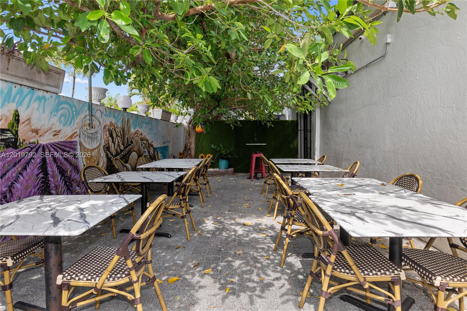 2915 E Las Olas Boulevard Property Photo 31