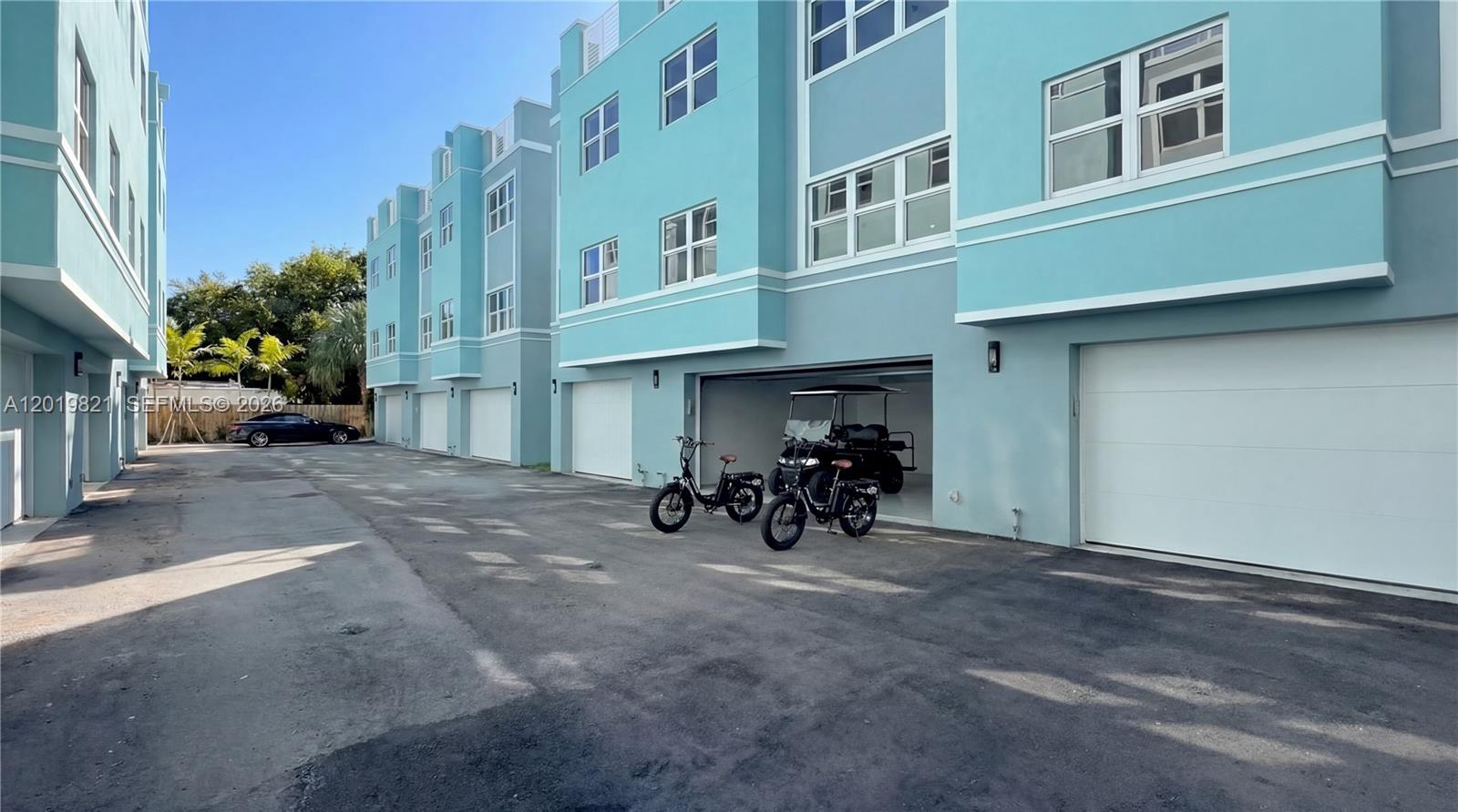 A12019821 Property Photo 18