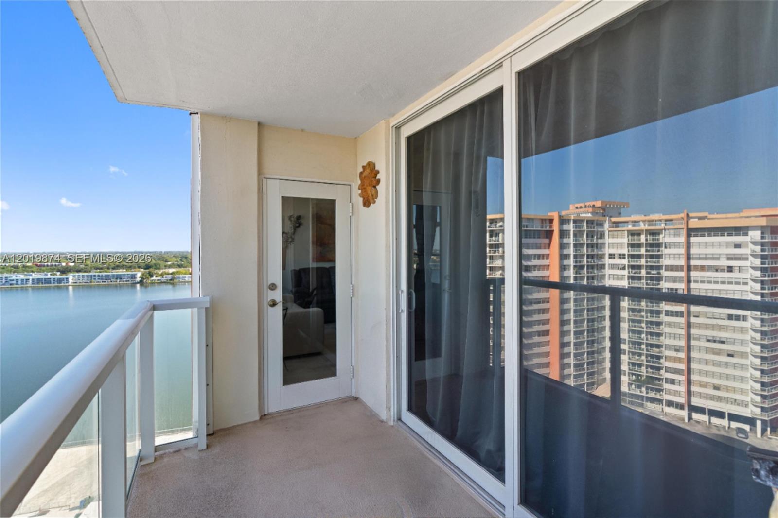 1351 Ne Miami Gardens Drive 1603e Property Photo 3