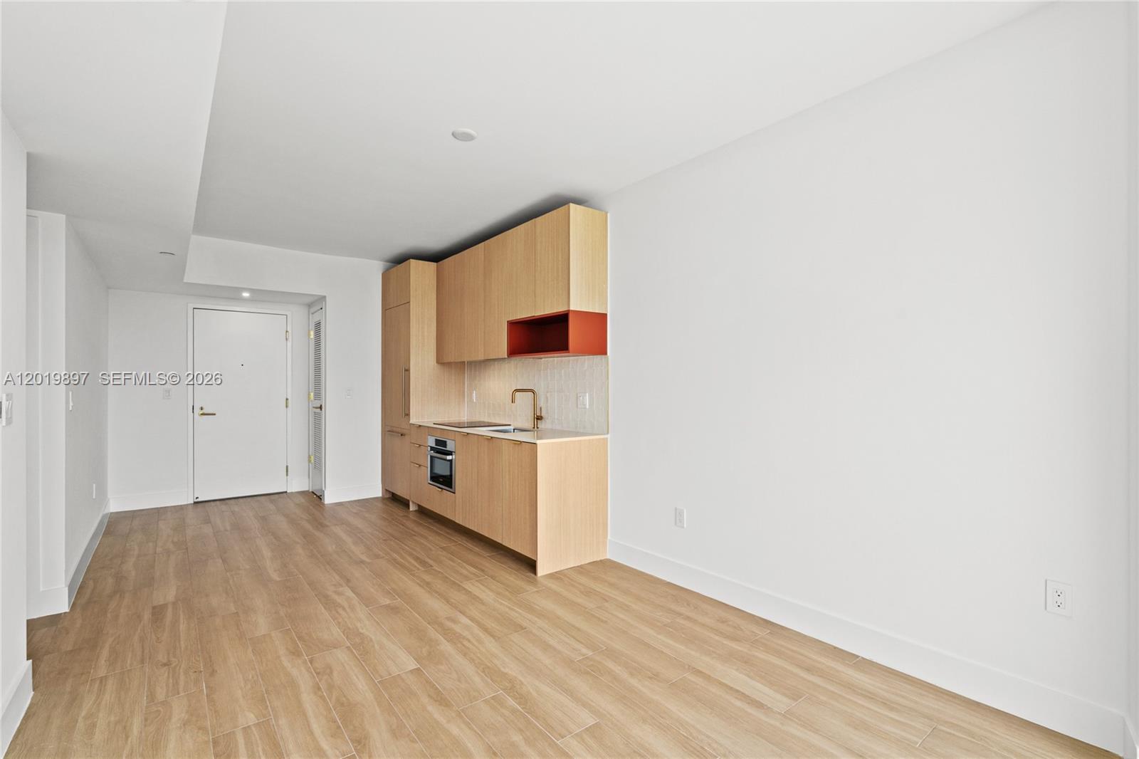 90 Ne 32nd Street 627 Property Photo 15