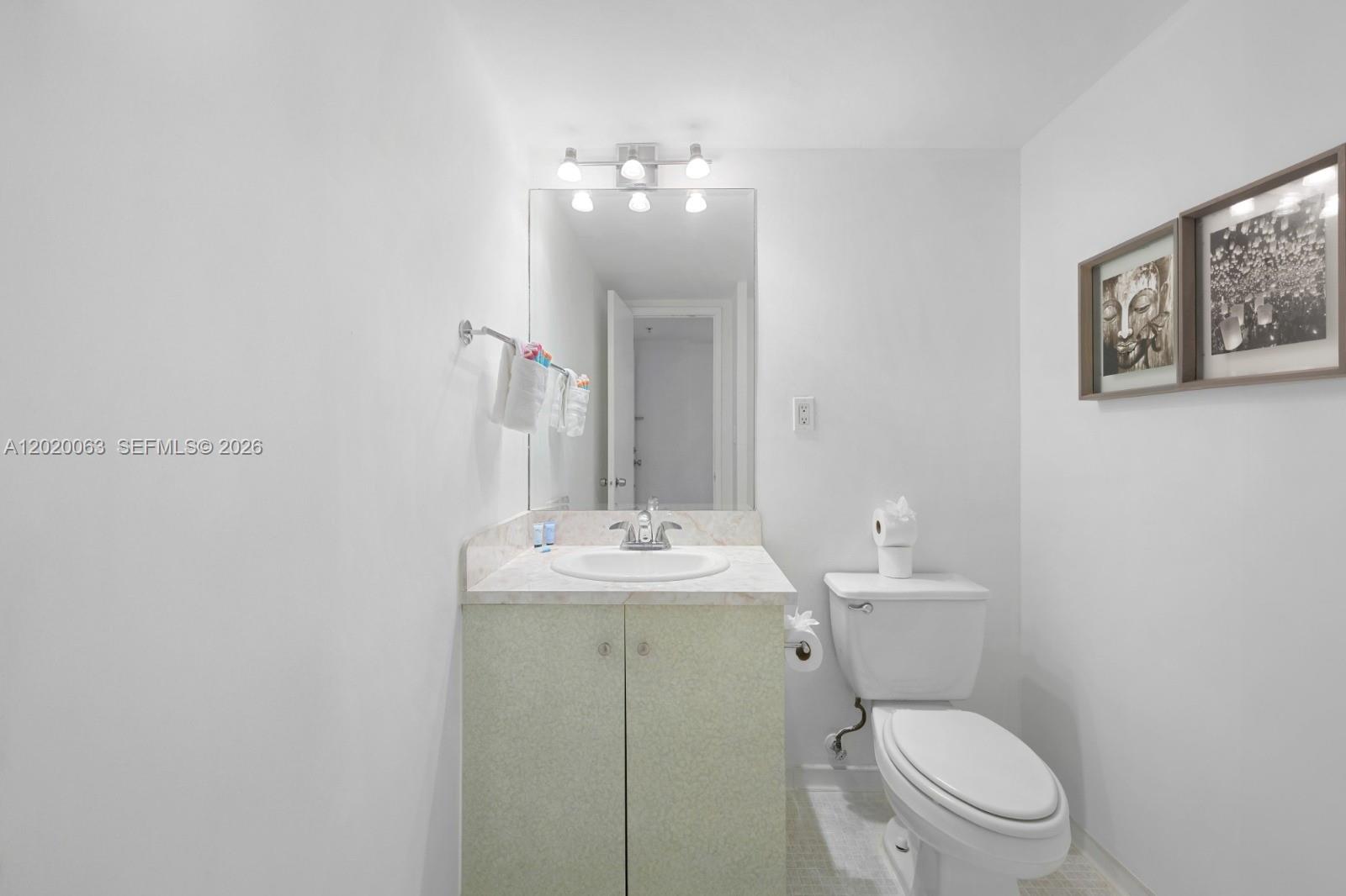 19380 Collins Avenue 609 Property Photo 15