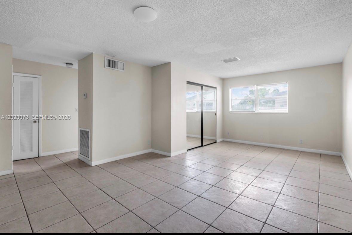 7481 Sw 10th Court 202c Property Photo 3