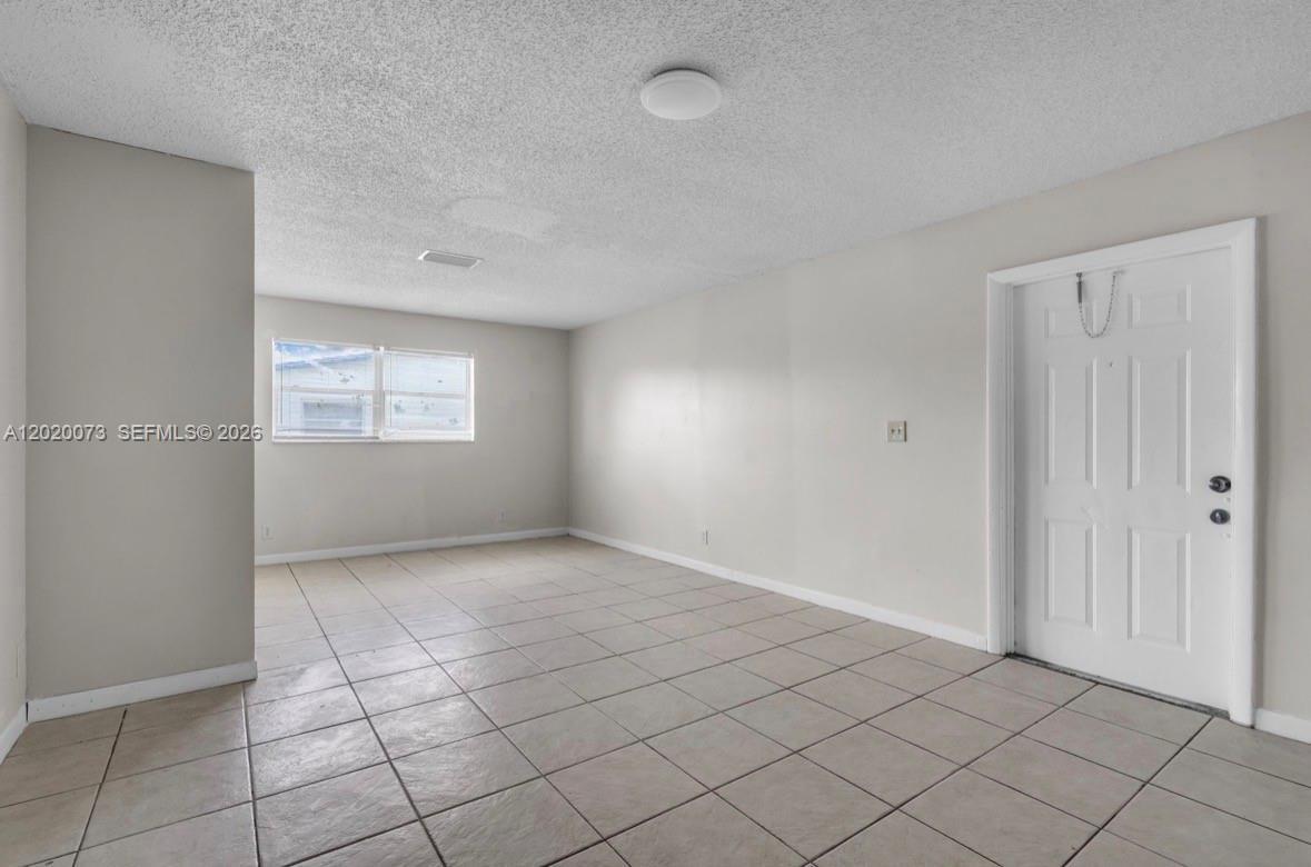 7481 Sw 10th Court 202c Property Photo 4