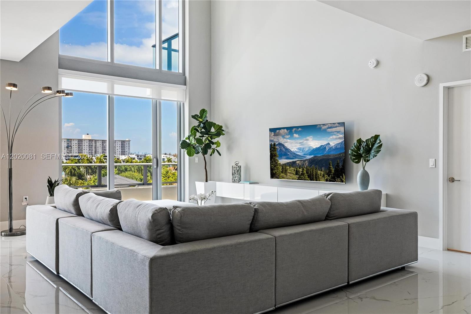 330 Sunny Isles Boulevard 5-506 Property Photo 6