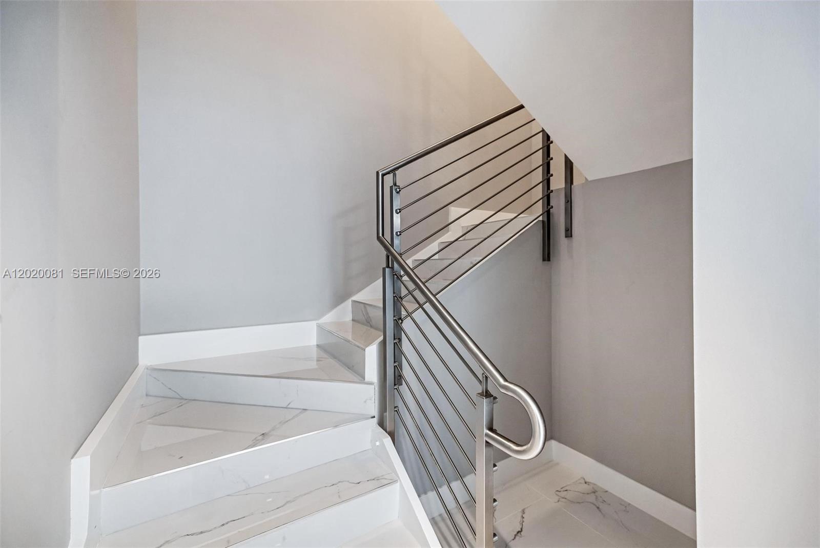 330 Sunny Isles Boulevard 5-506 Property Photo 28