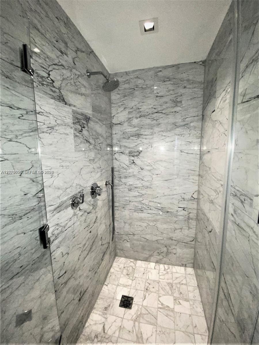 788 Ne 23rd Street 1202 Property Photo 23