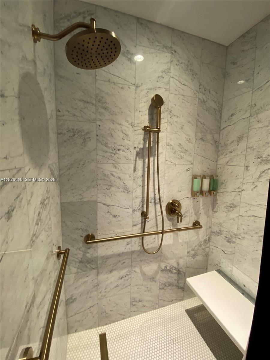 788 Ne 23rd Street 1202 Property Photo 60