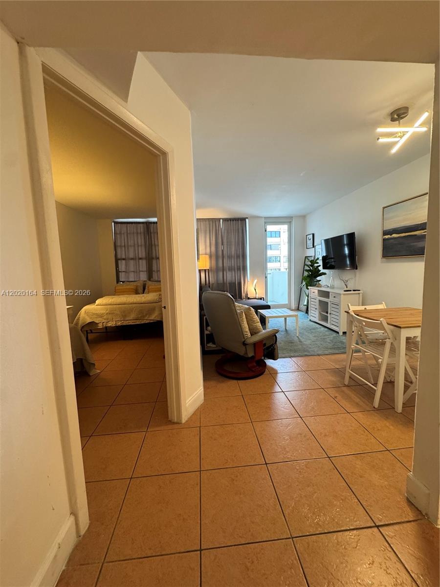 100 Lincoln Road 303 Property Photo 5