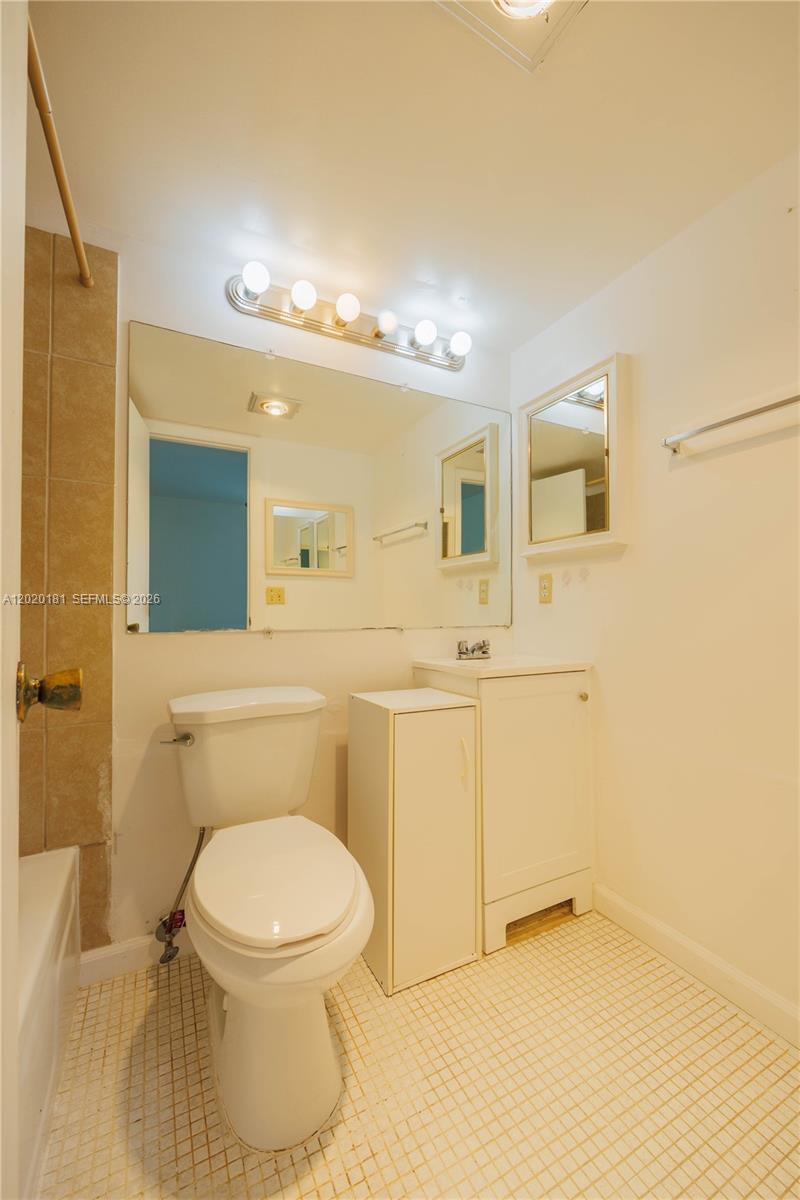 303 Preston H 303 Property Photo 22