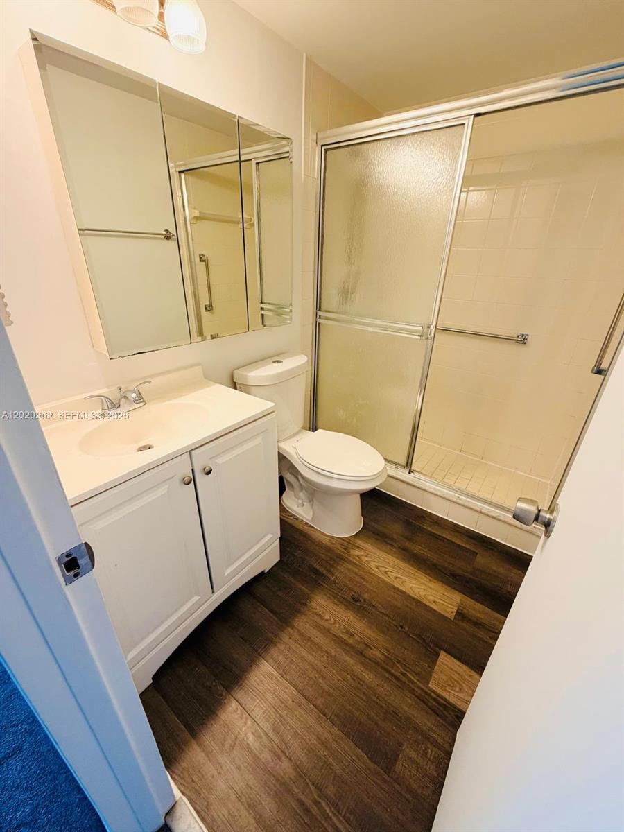 335 Brighton H 335 Property Photo 7