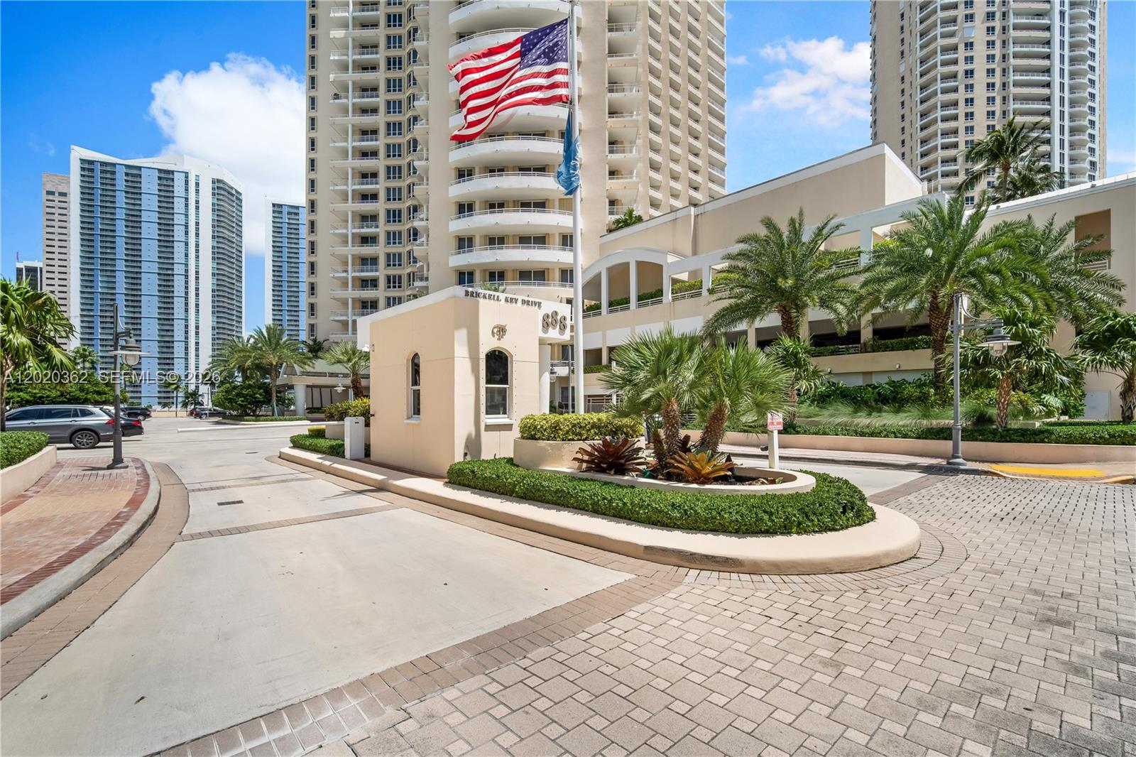 888 Brickell Key Drive 1612 Property Photo 11