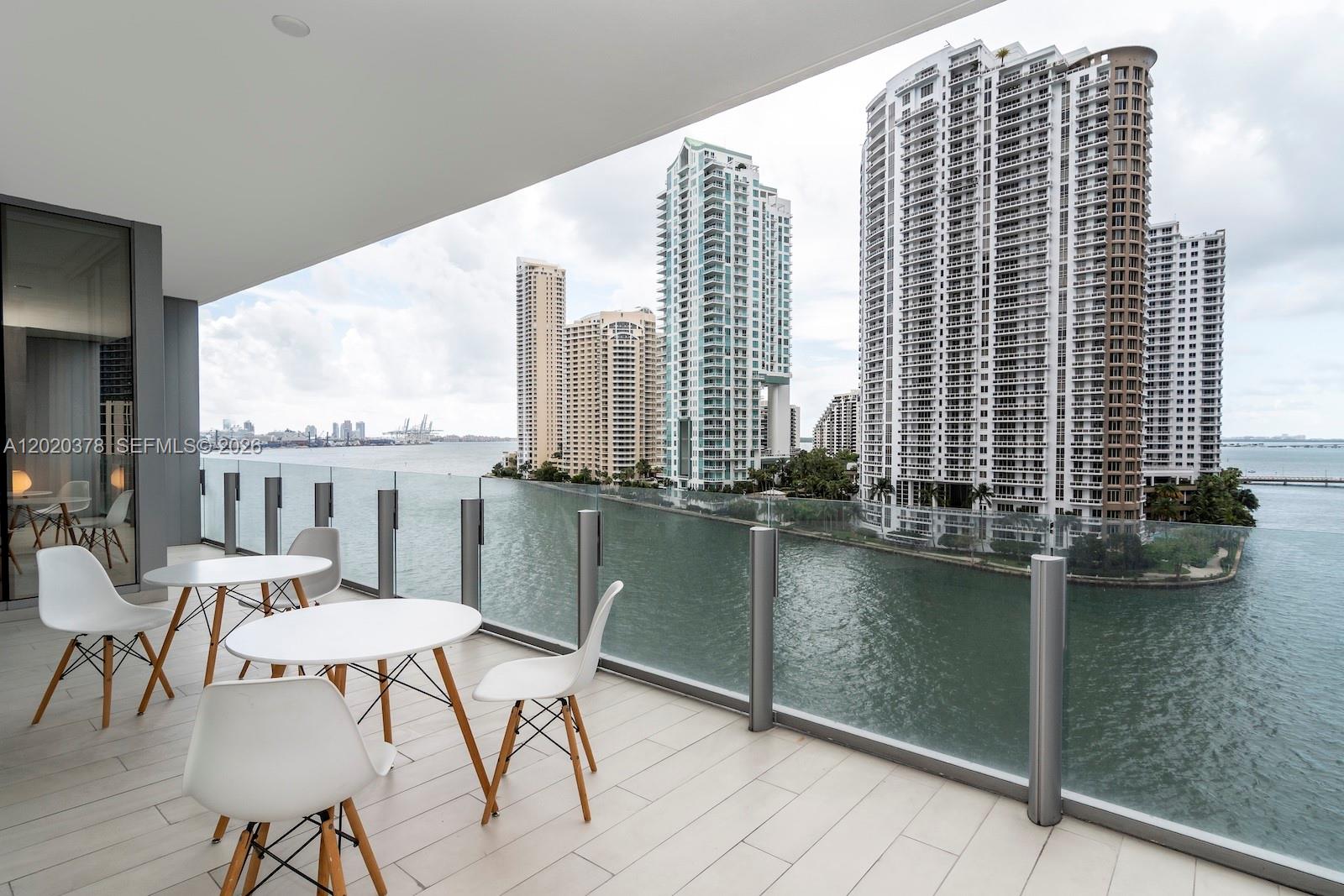 300 Biscayne Boulevard Way 802e Property Photo 1