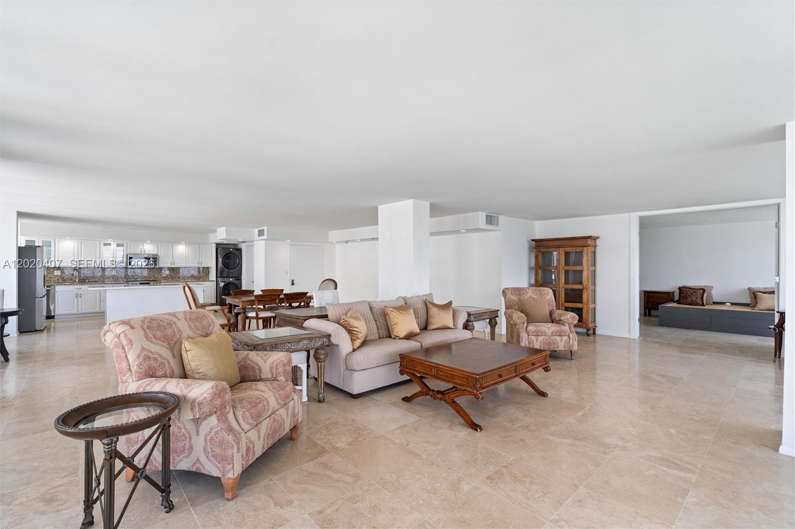 2100 S Ocean Lane 1002 Property Photo 6