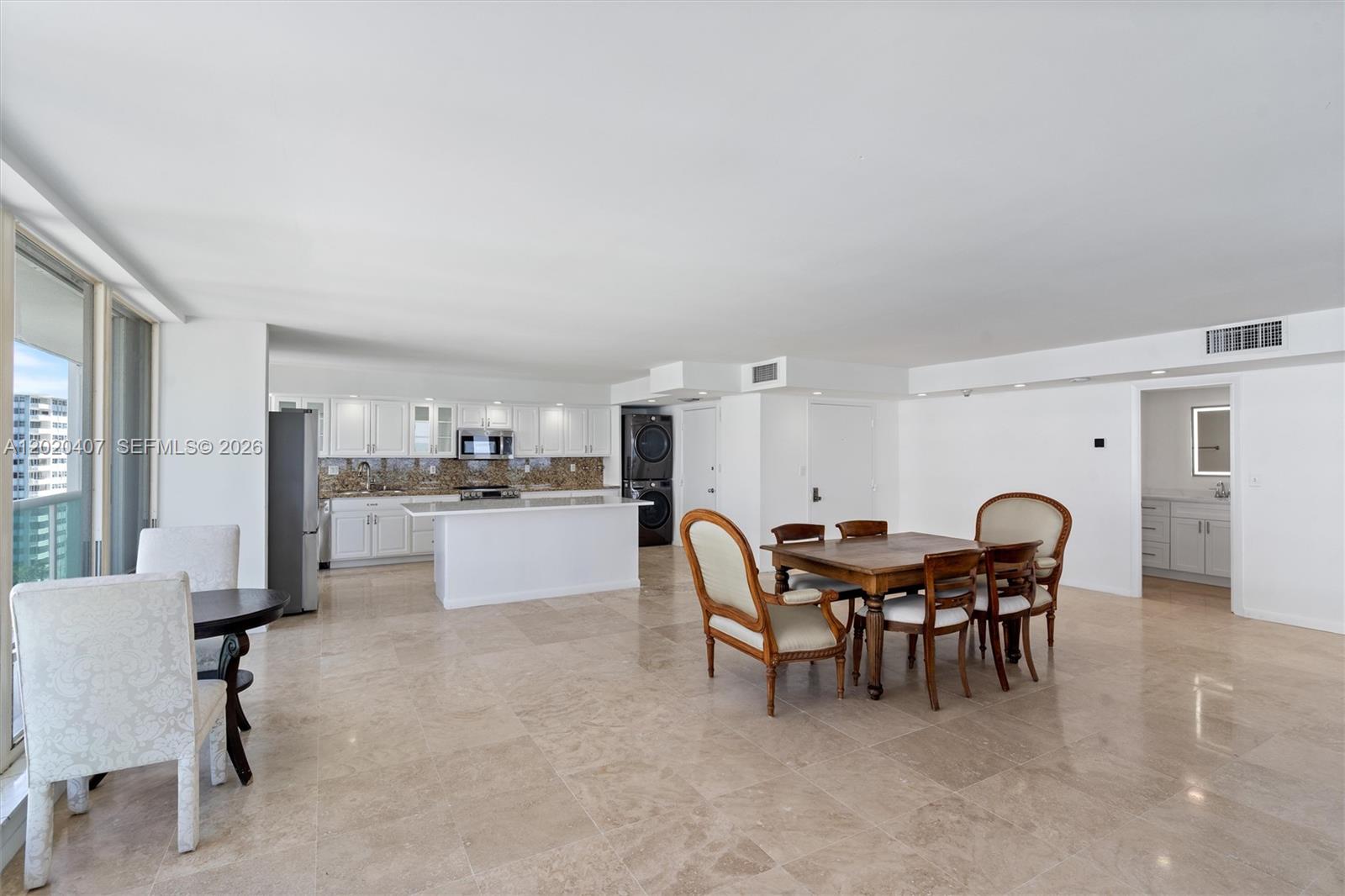 2100 S Ocean Lane 1002 Property Photo 13