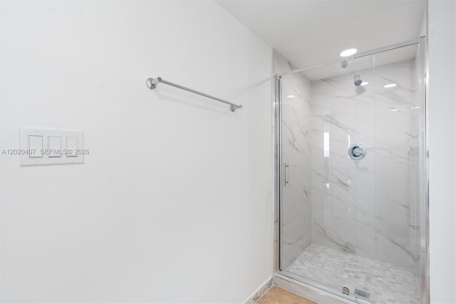 2100 S Ocean Lane 1002 Property Photo 15