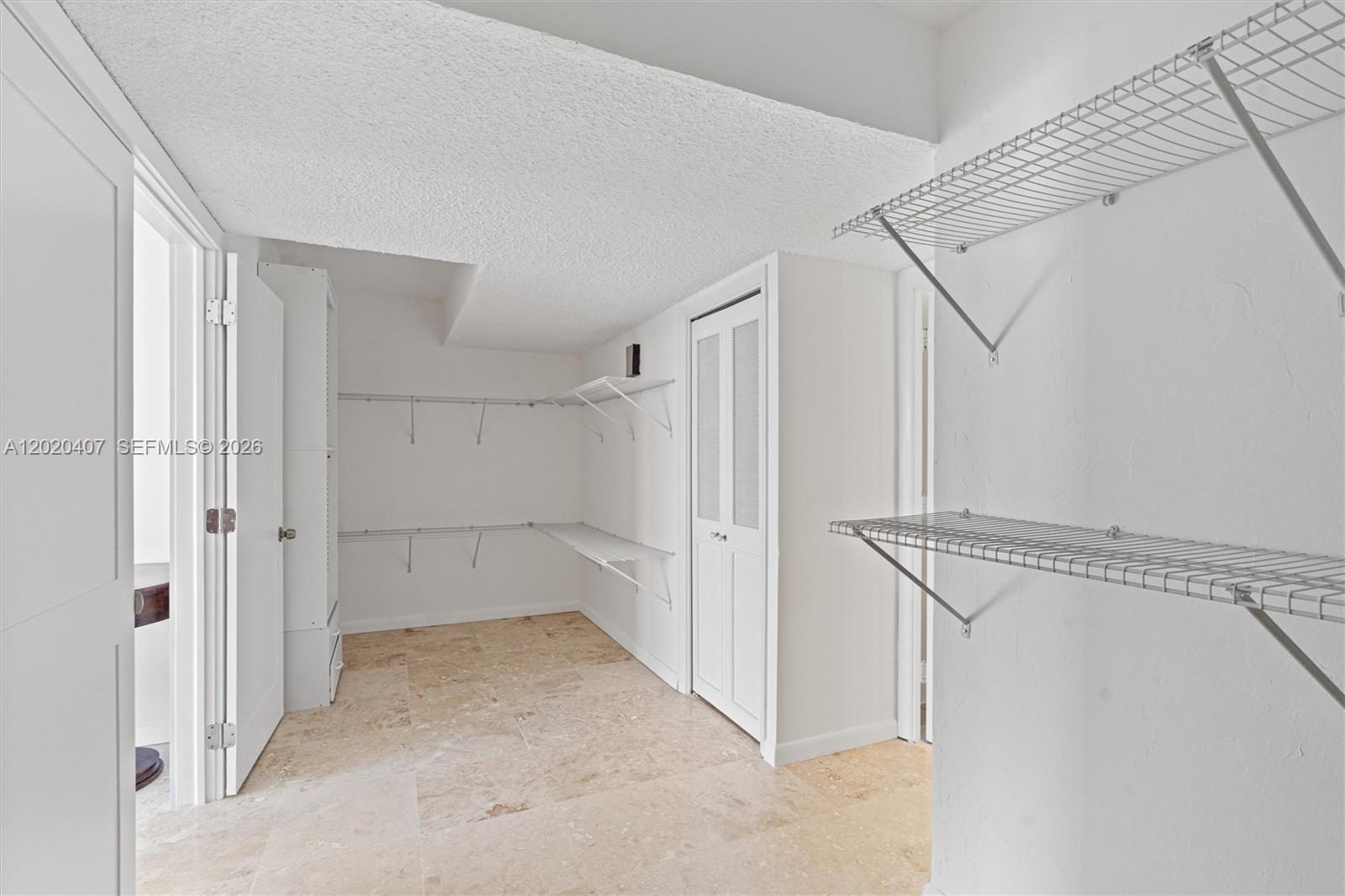 2100 S Ocean Lane 1002 Property Photo 19