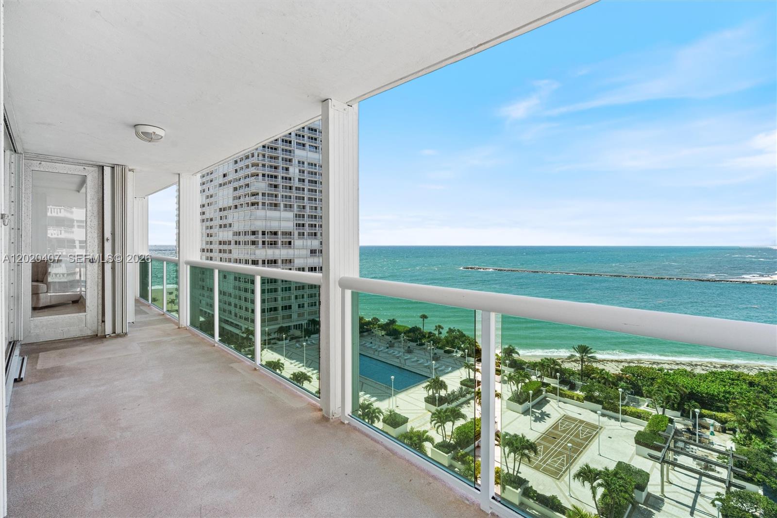 2100 S Ocean Lane 1002 Property Photo 22