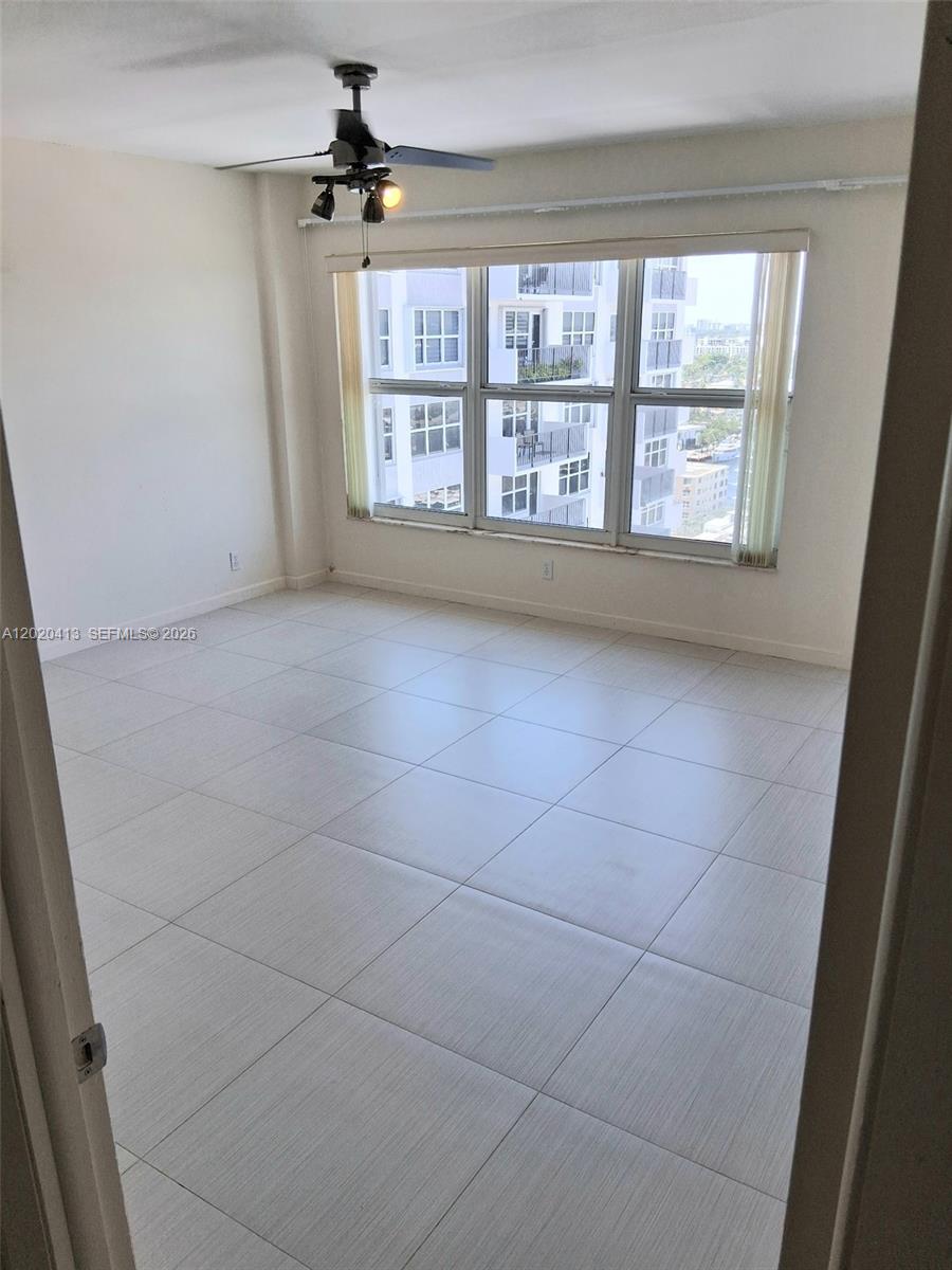405 N Ocean Boulevard 1815 Property Photo 6