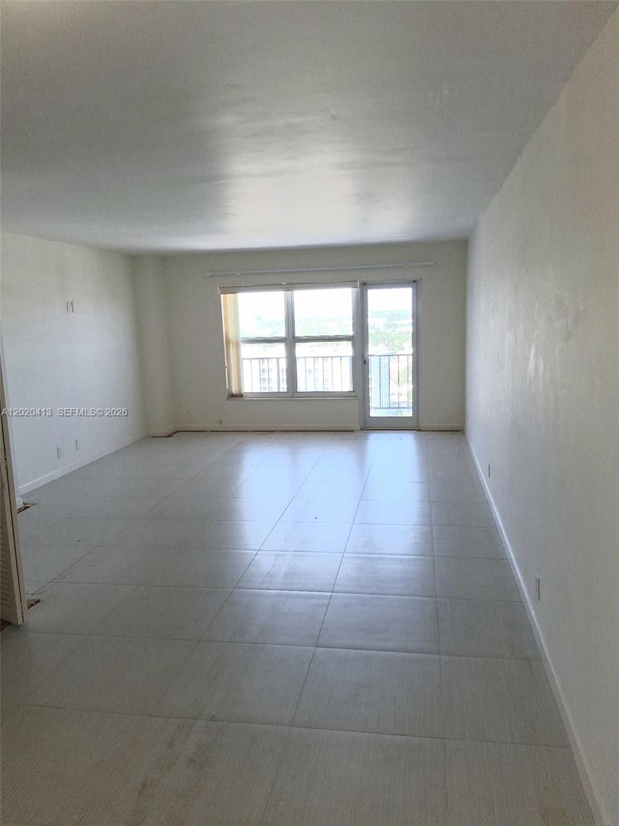 405 N Ocean Boulevard 1815 Property Photo 7