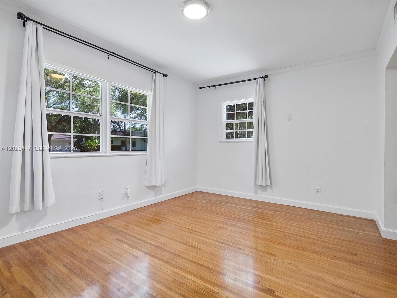 731 Sistina Avenue Property Photo 5