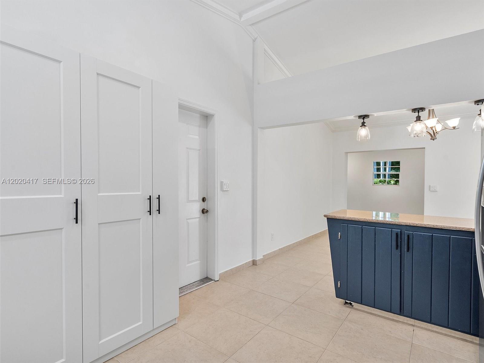 731 Sistina Avenue Property Photo 15