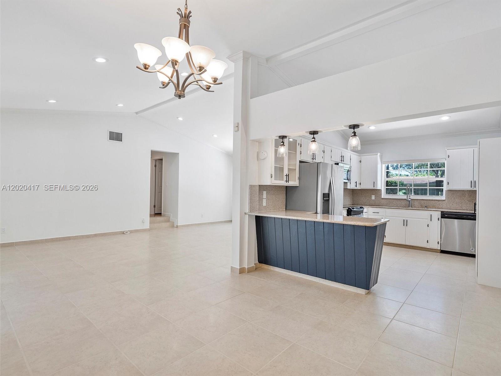 731 Sistina Avenue Property Photo 19