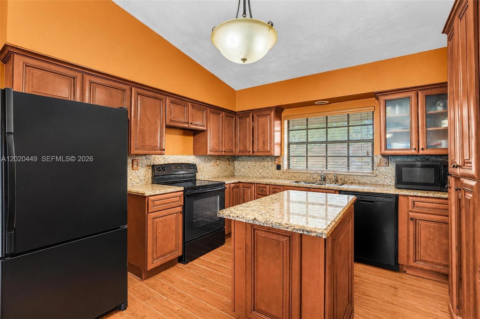 11061 Sw 163rd Street Property Photo 4