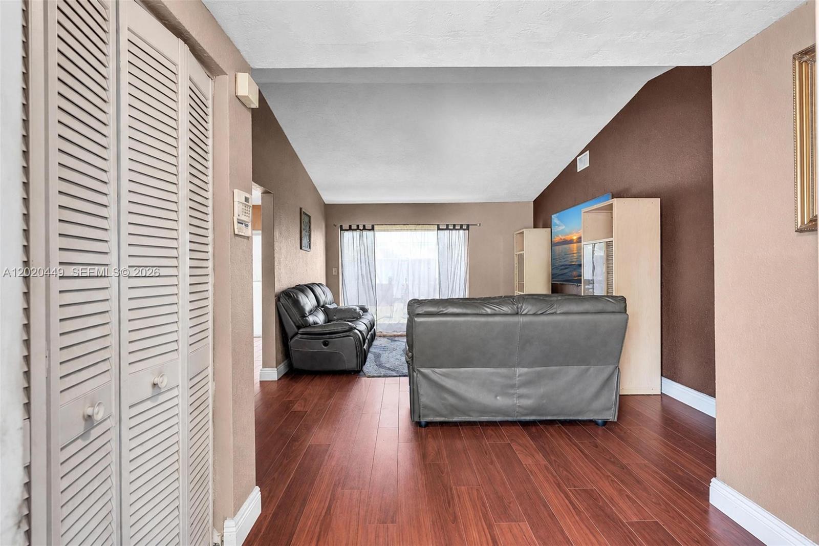 11061 Sw 163rd Street Property Photo 12