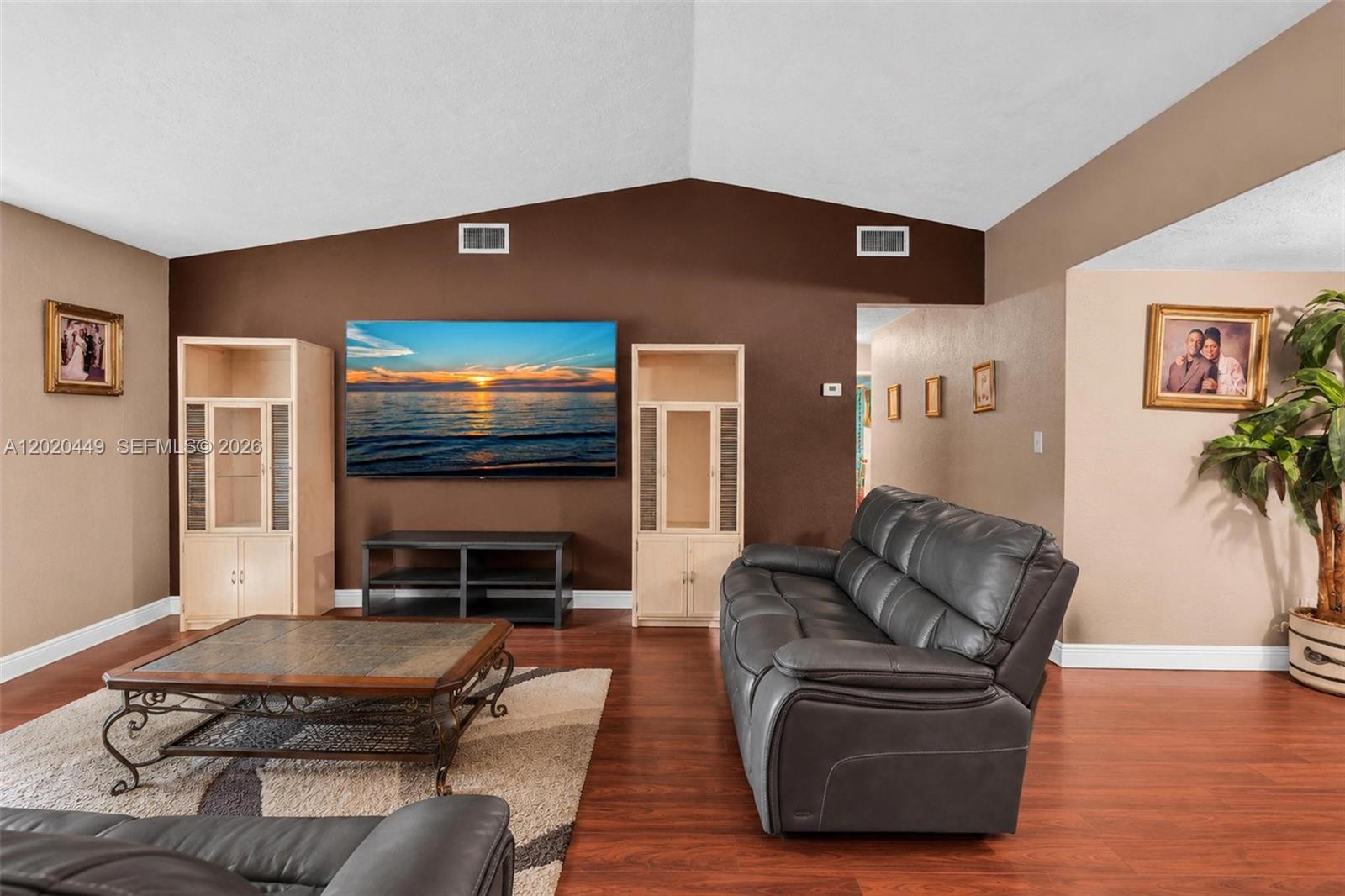 11061 Sw 163rd Street Property Photo 14