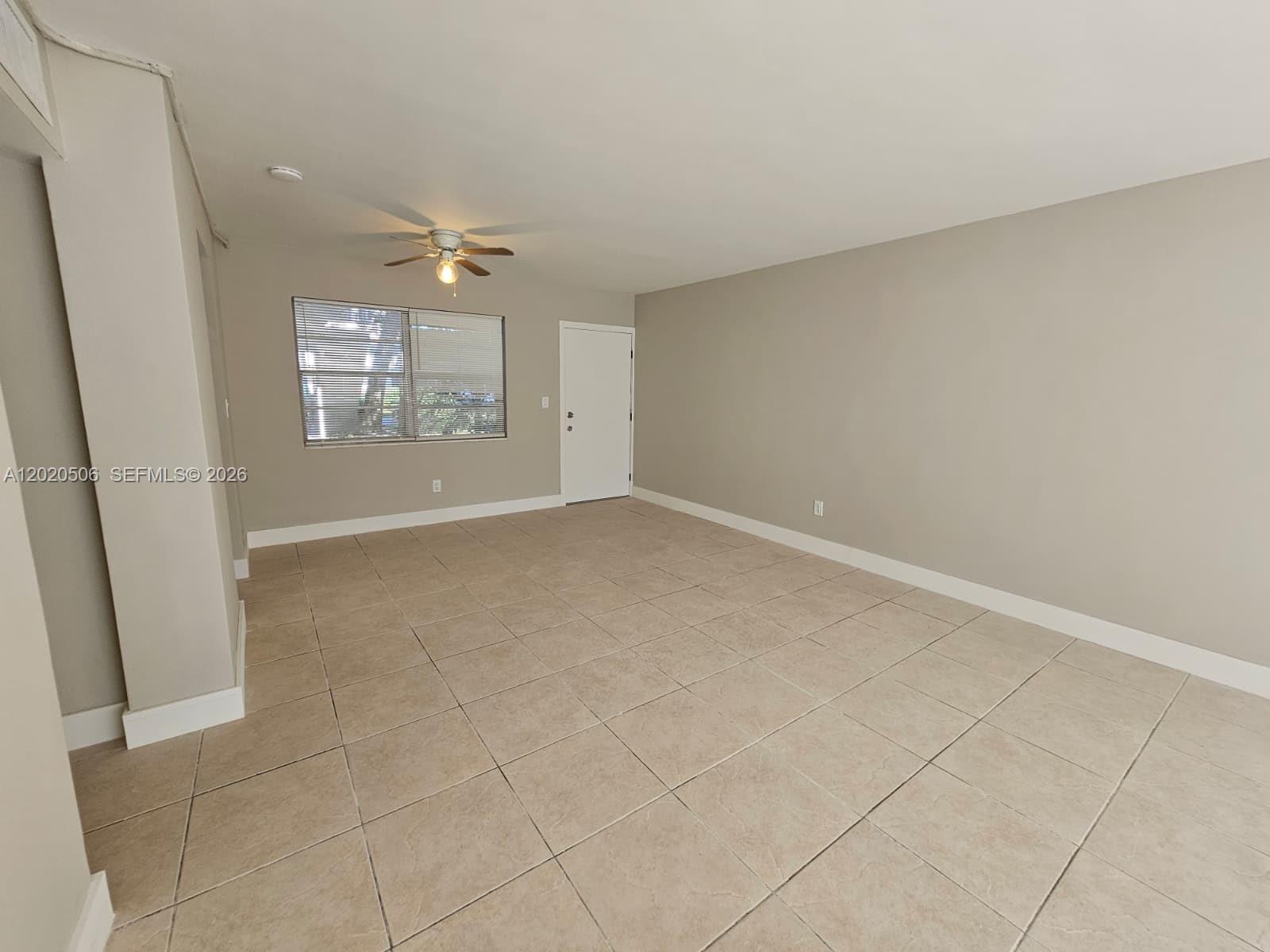 13700 Ne 6th Avenue 106 Property Photo 8