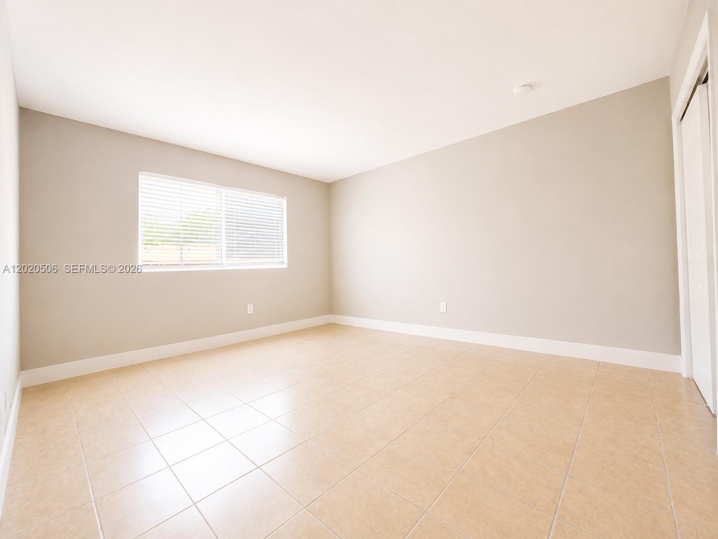 13700 Ne 6th Avenue 106 Property Photo 18