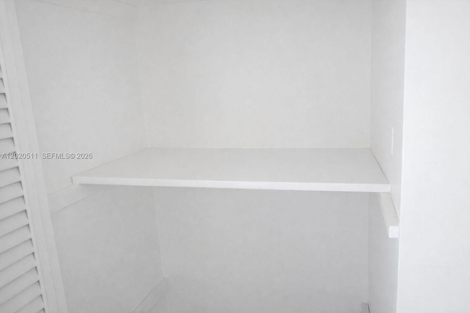 496 Nw 165th D-412 Property Photo 31