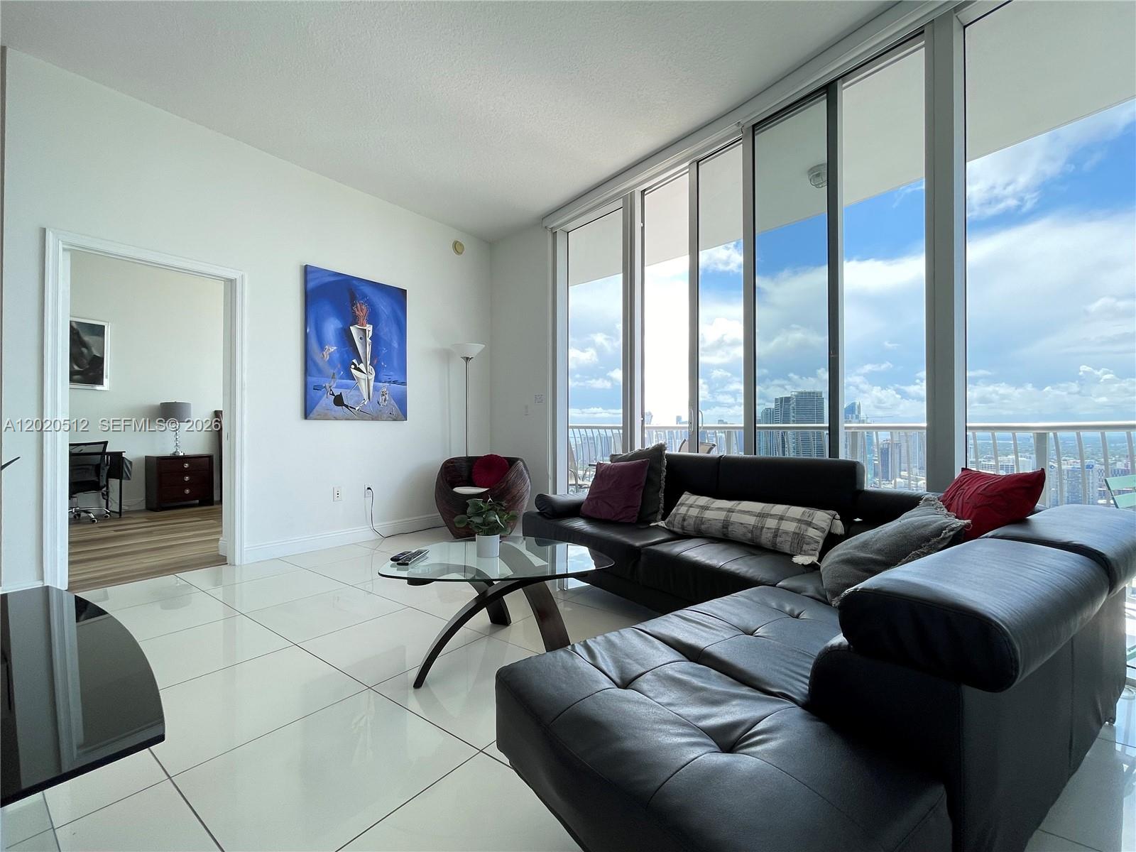 1750 N Bayshore Drive 5614 Property Photo 6