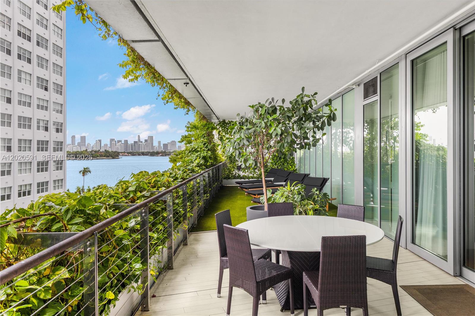 1300 Monad Terrace 3e Property Photo 24