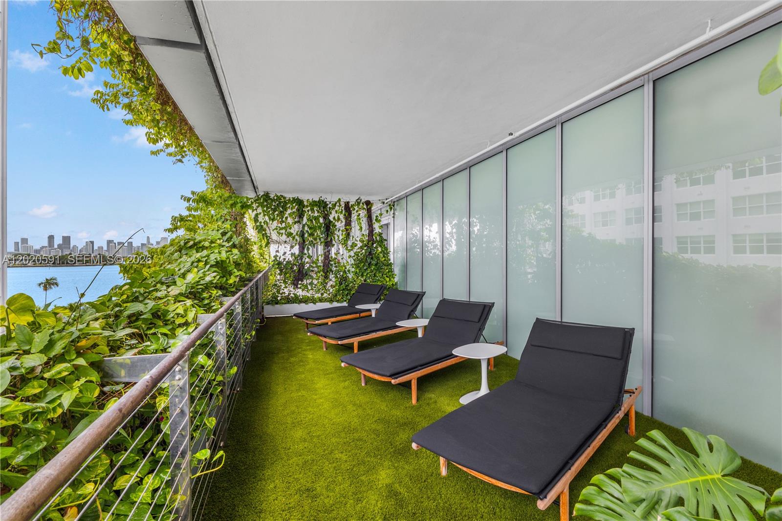 1300 Monad Terrace 3e Property Photo 25