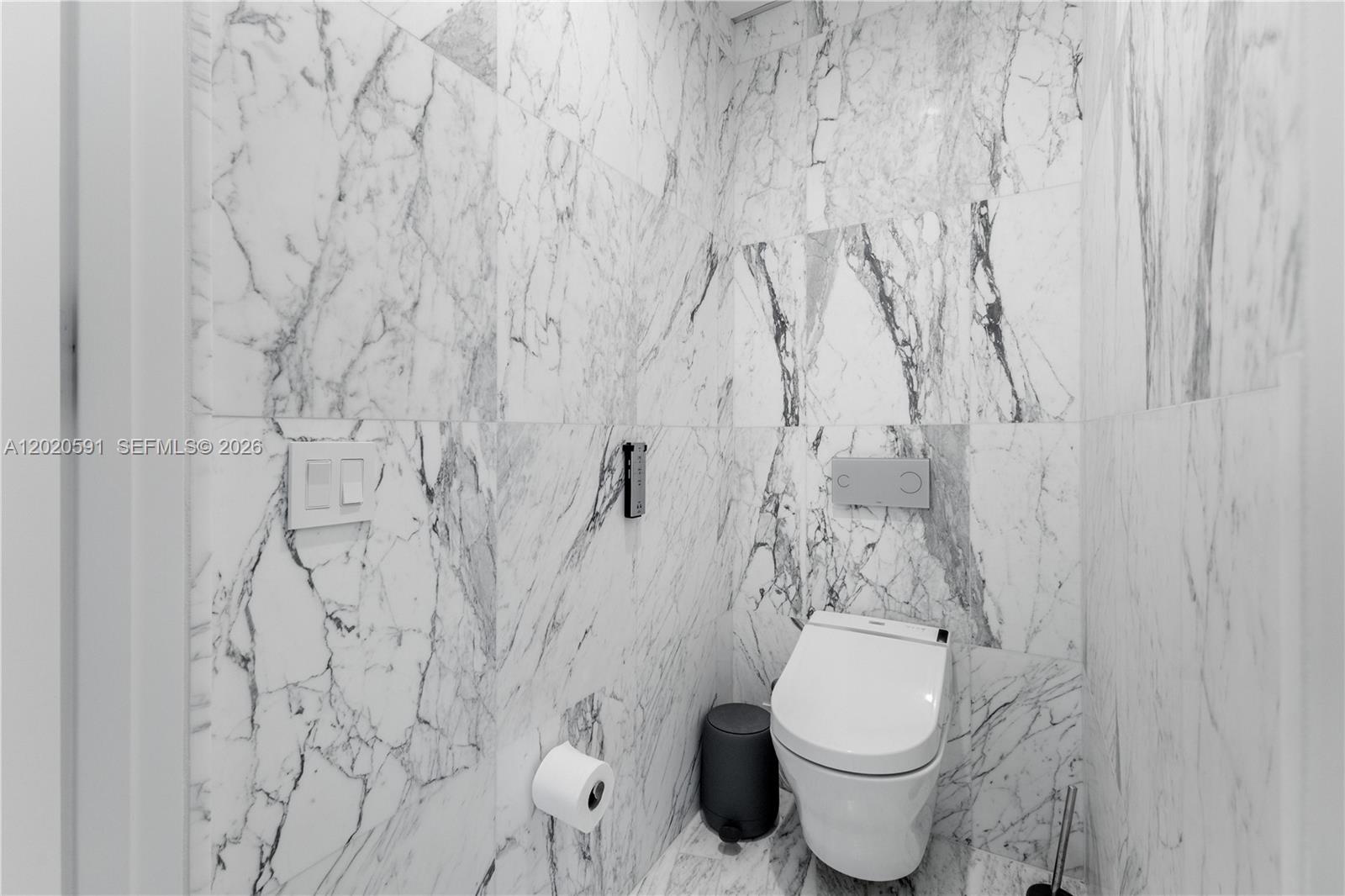1300 Monad Terrace 3e Property Photo 33