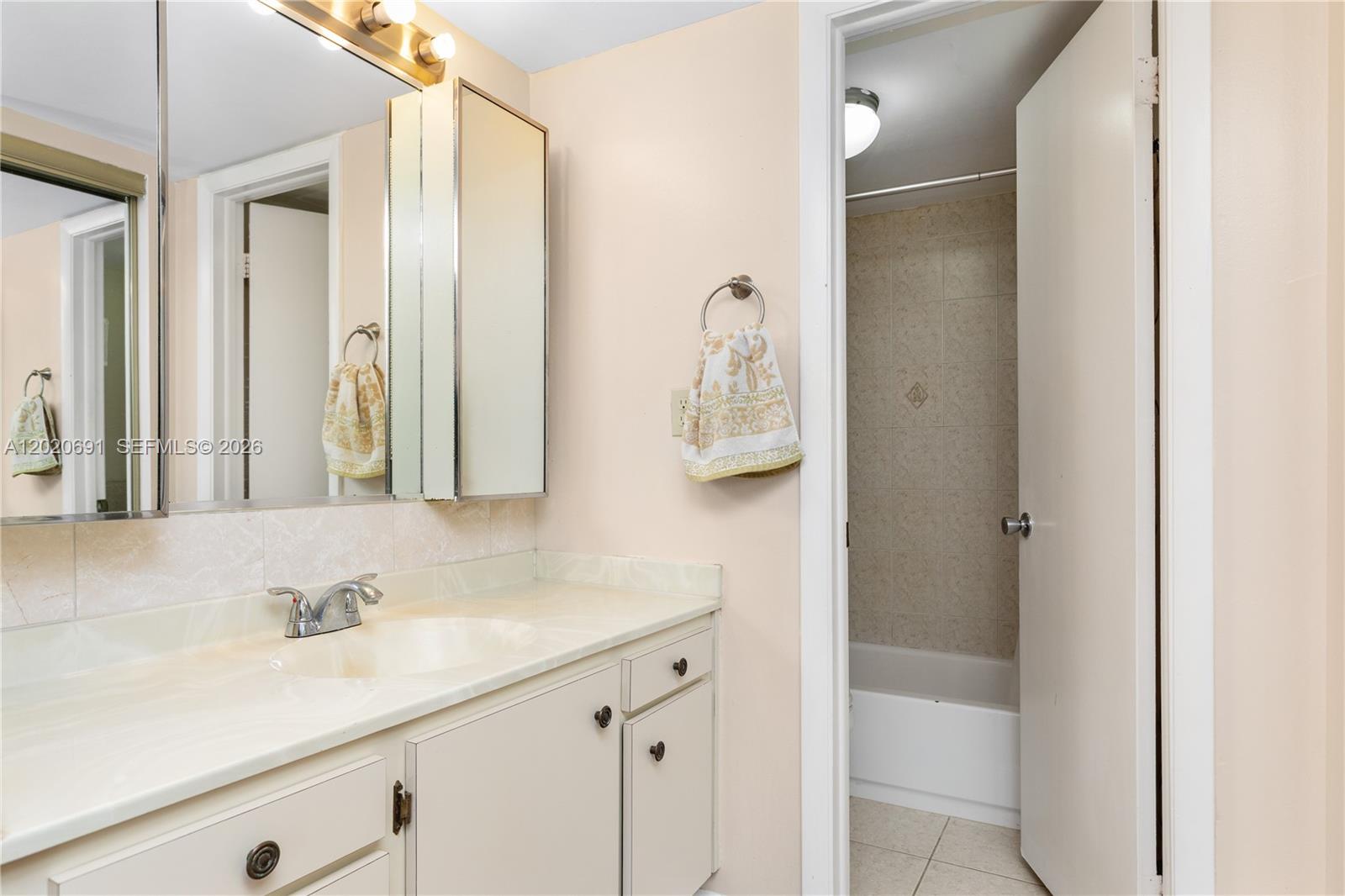 901 Colony Point Circle 521 Property Photo 25
