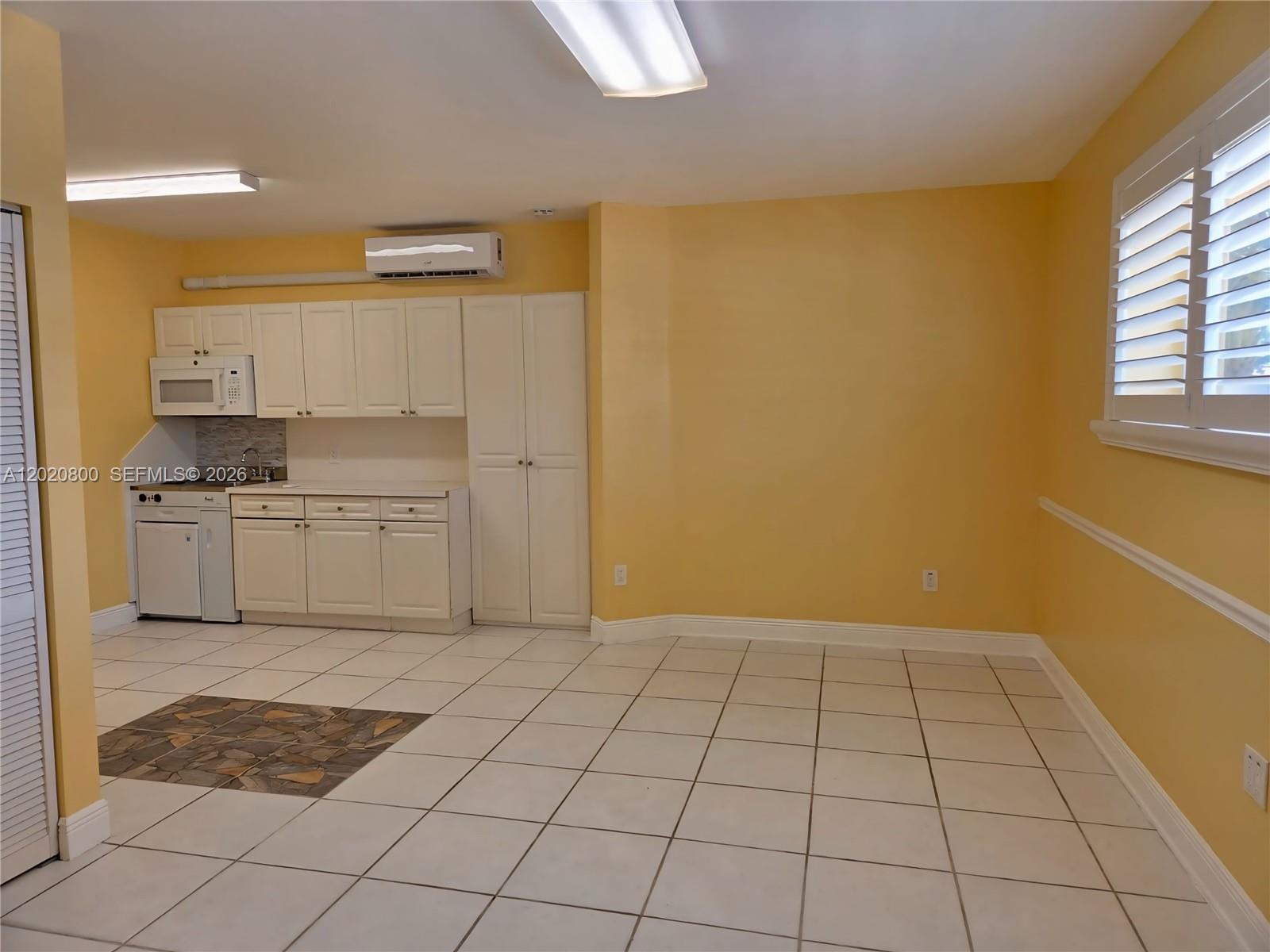 8605 Sw 106th Street B Property Photo 8