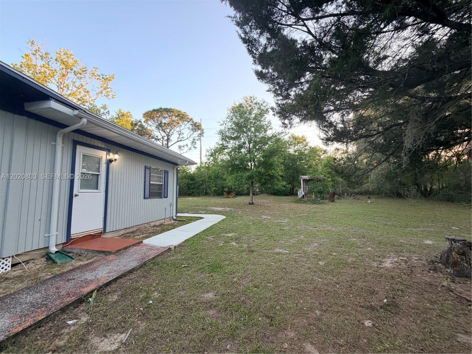 4880 N Highland Park Property Photo 9