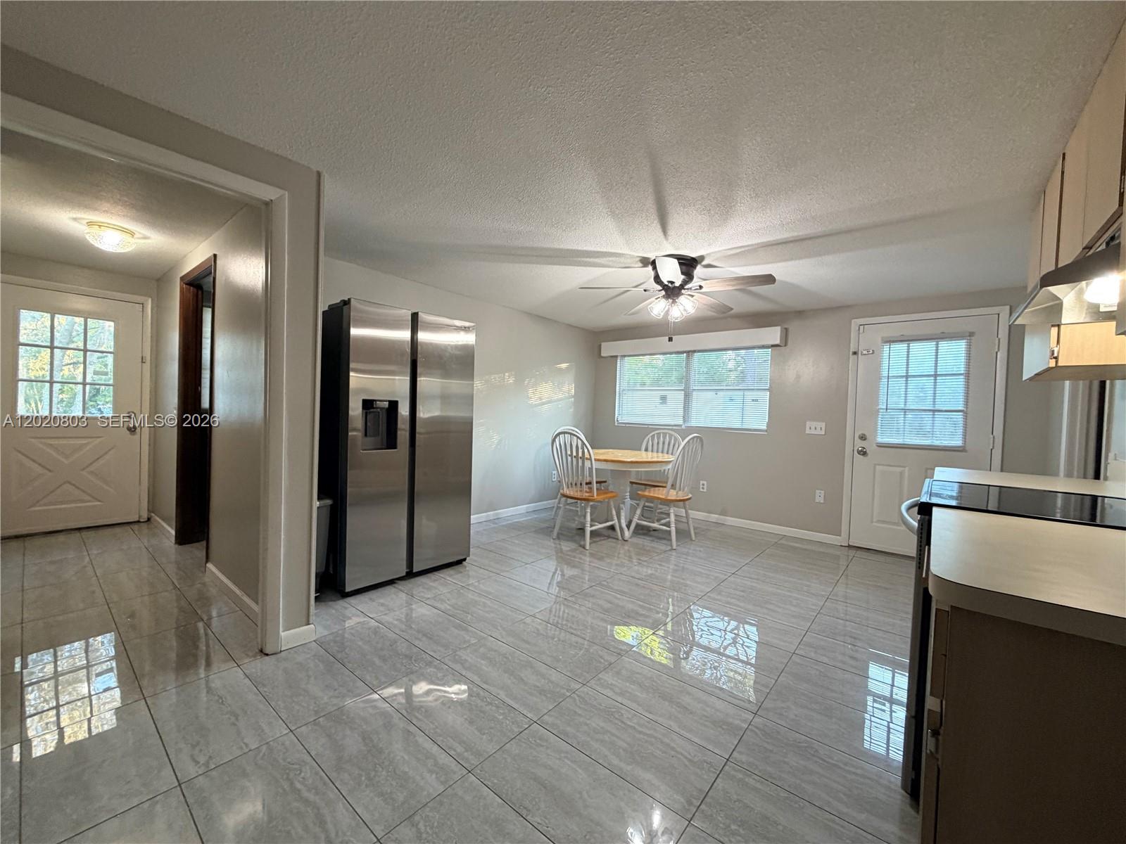 4880 N Highland Park Property Photo 28