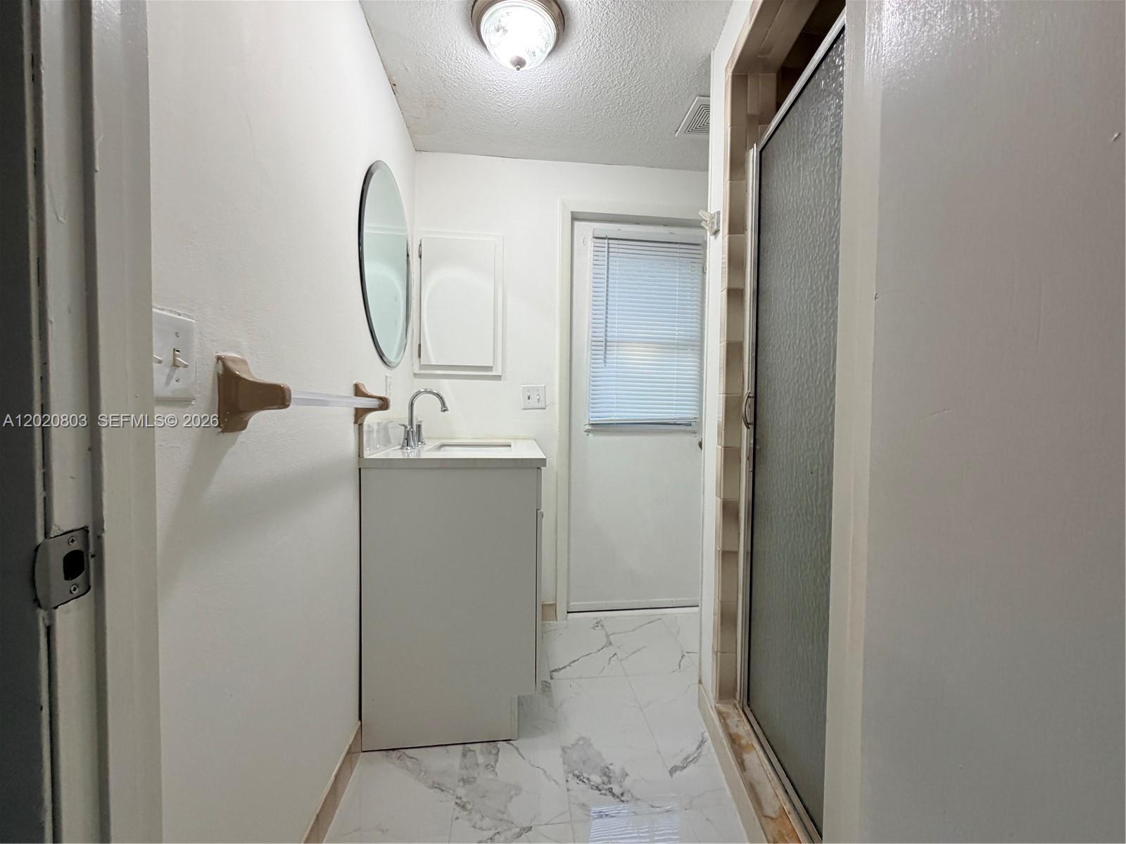 4880 N Highland Park Property Photo 36
