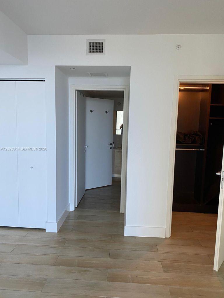 1300 Brickell Bay Drive 1805 Property Photo 7