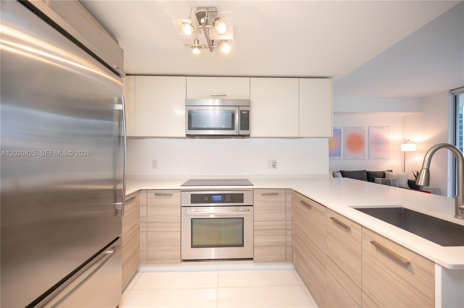 1300 Brickell Bay Drive 1601 Property Photo 3
