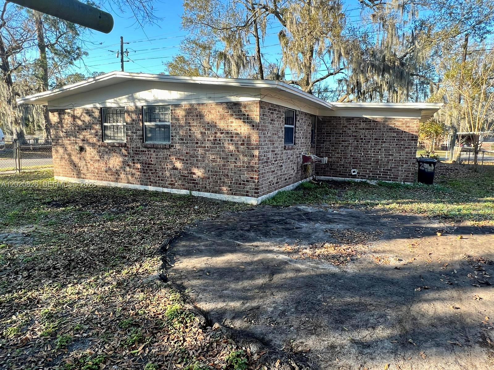 2644 West Property Photo 2