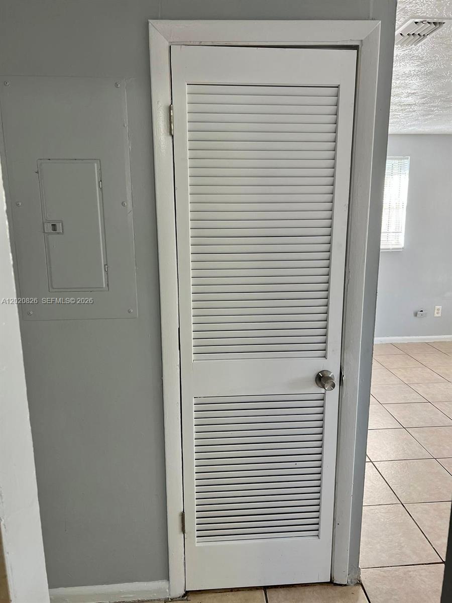 2644 West Property Photo 8