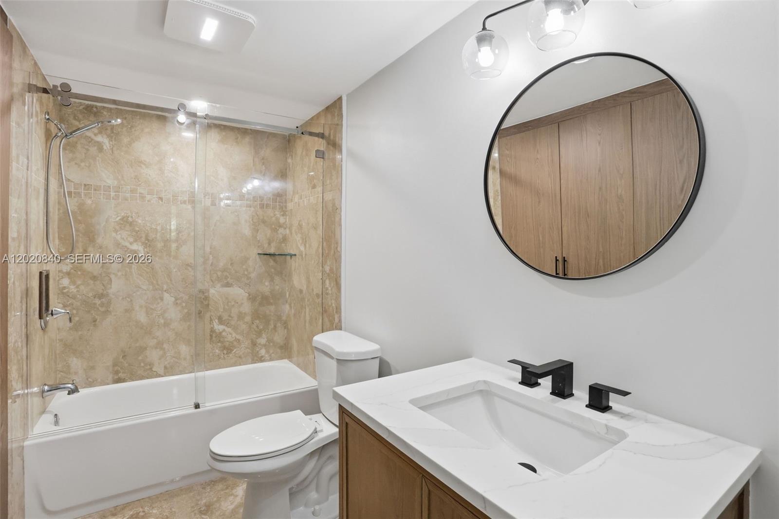 830 Greensward Court 106-h Property Photo 18