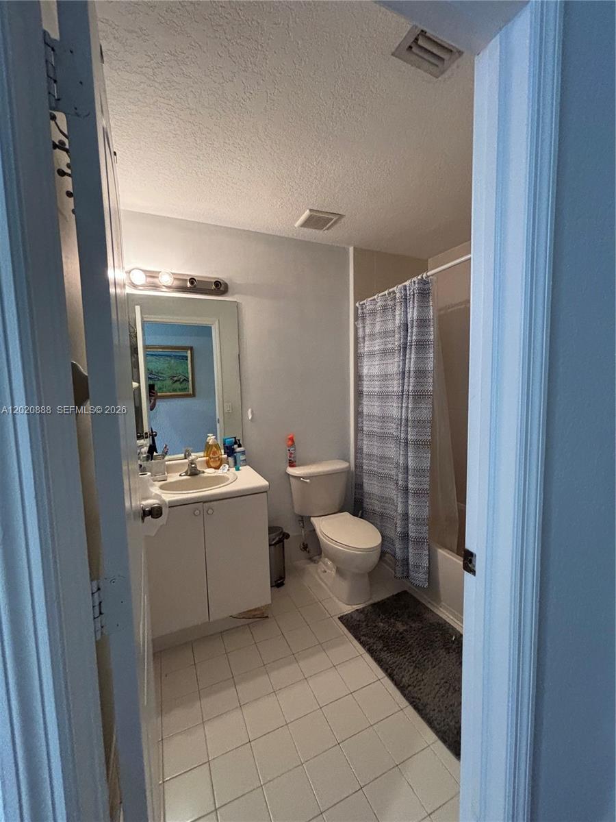6920 Nw 177th Street Q101 Property Photo 15