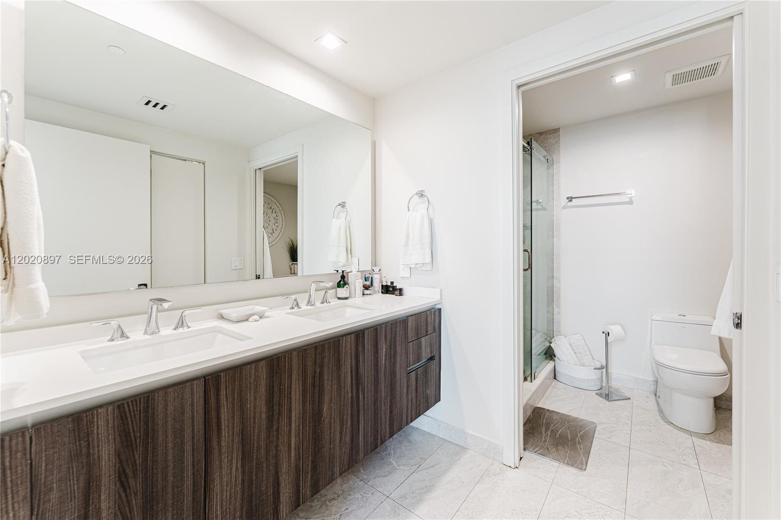 488 Ne 18th Street 1205 Property Photo 19